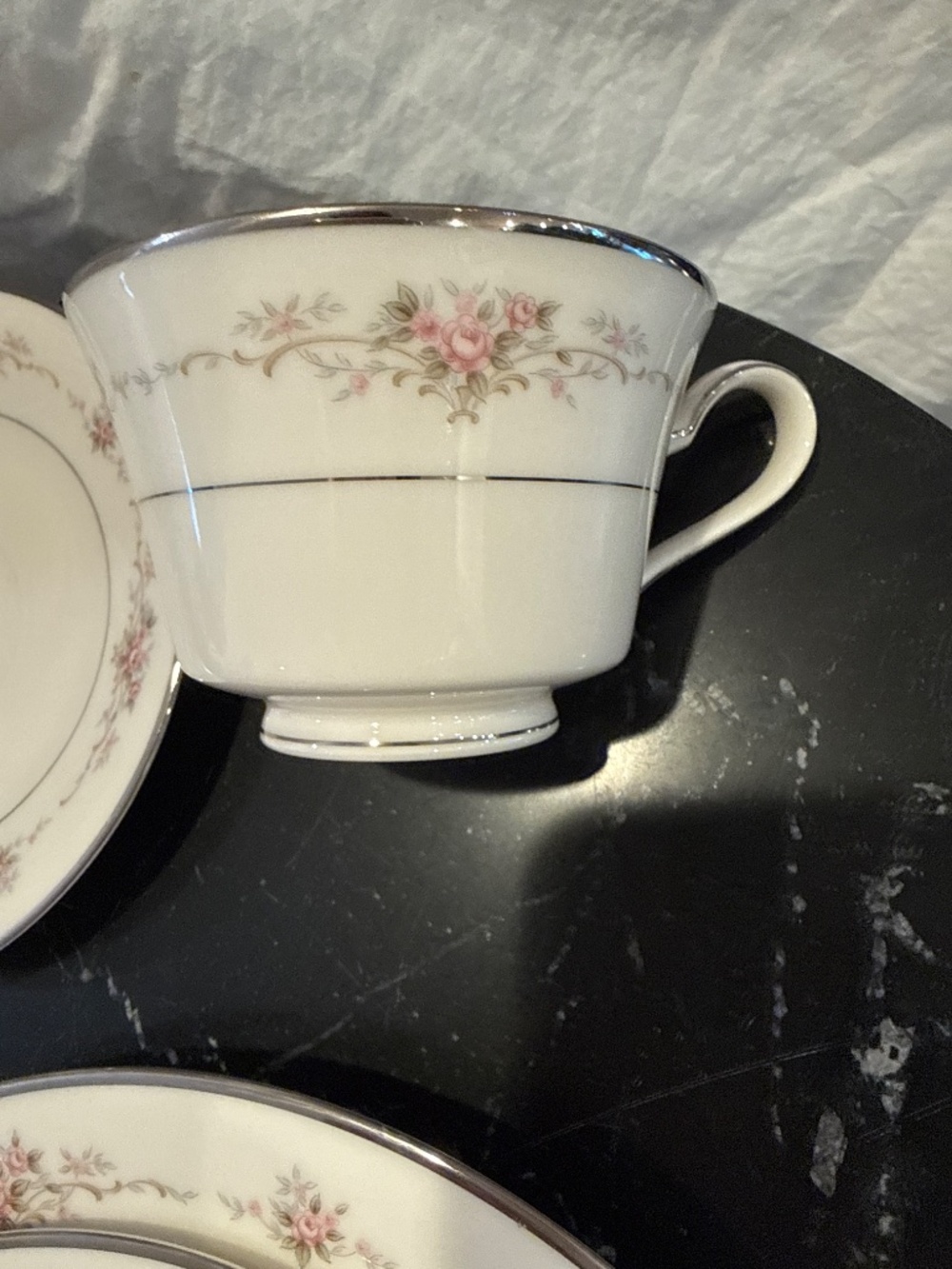 Nora Taki ivory China, Japan, 7551 Patricia MCM discontinued - Picture 3 of 4